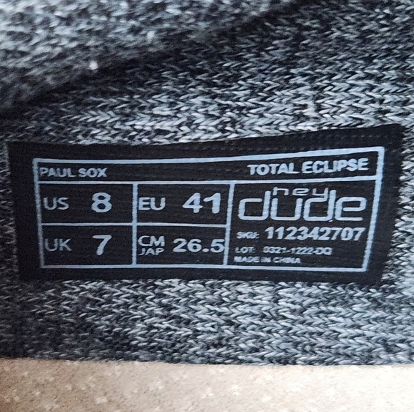 Men's Hey Dude Shoes - Picture 4 of 7